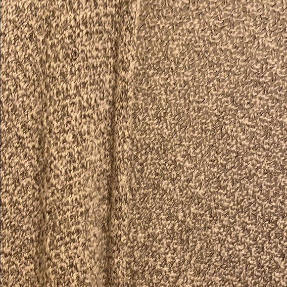 Brandy Melville Flowy Woven Cardigan - Picture 3 of 4